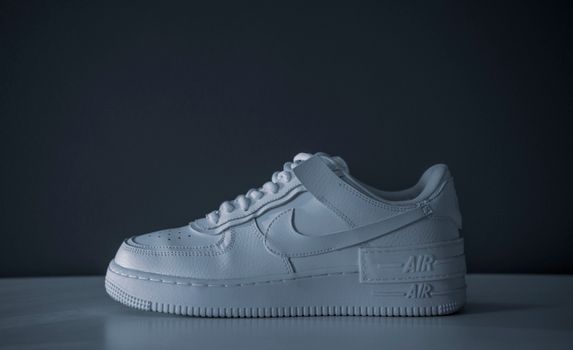 Nike Free vs. Nike Air: Unveiling the Best Sneaker for Your Needs